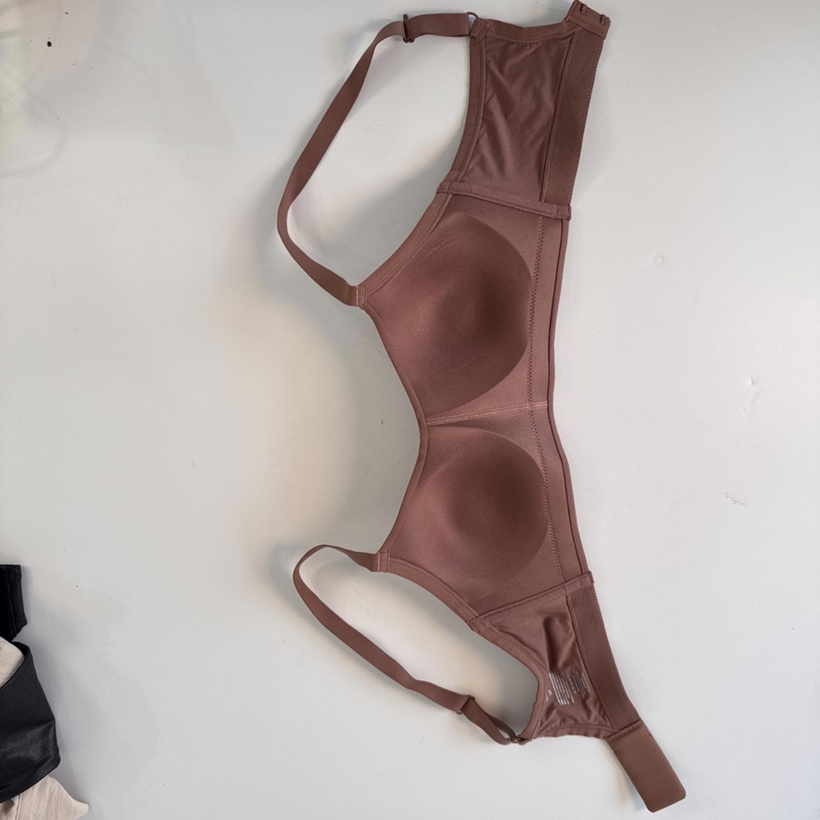 Knix Wireless Bra  Comfortable Stretch Fabric